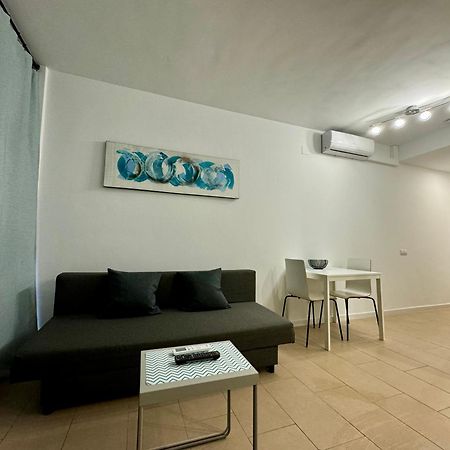 Moderno Apartamento Con Parking,Tarrassa, Barcelona Terrassa Exteriör bild