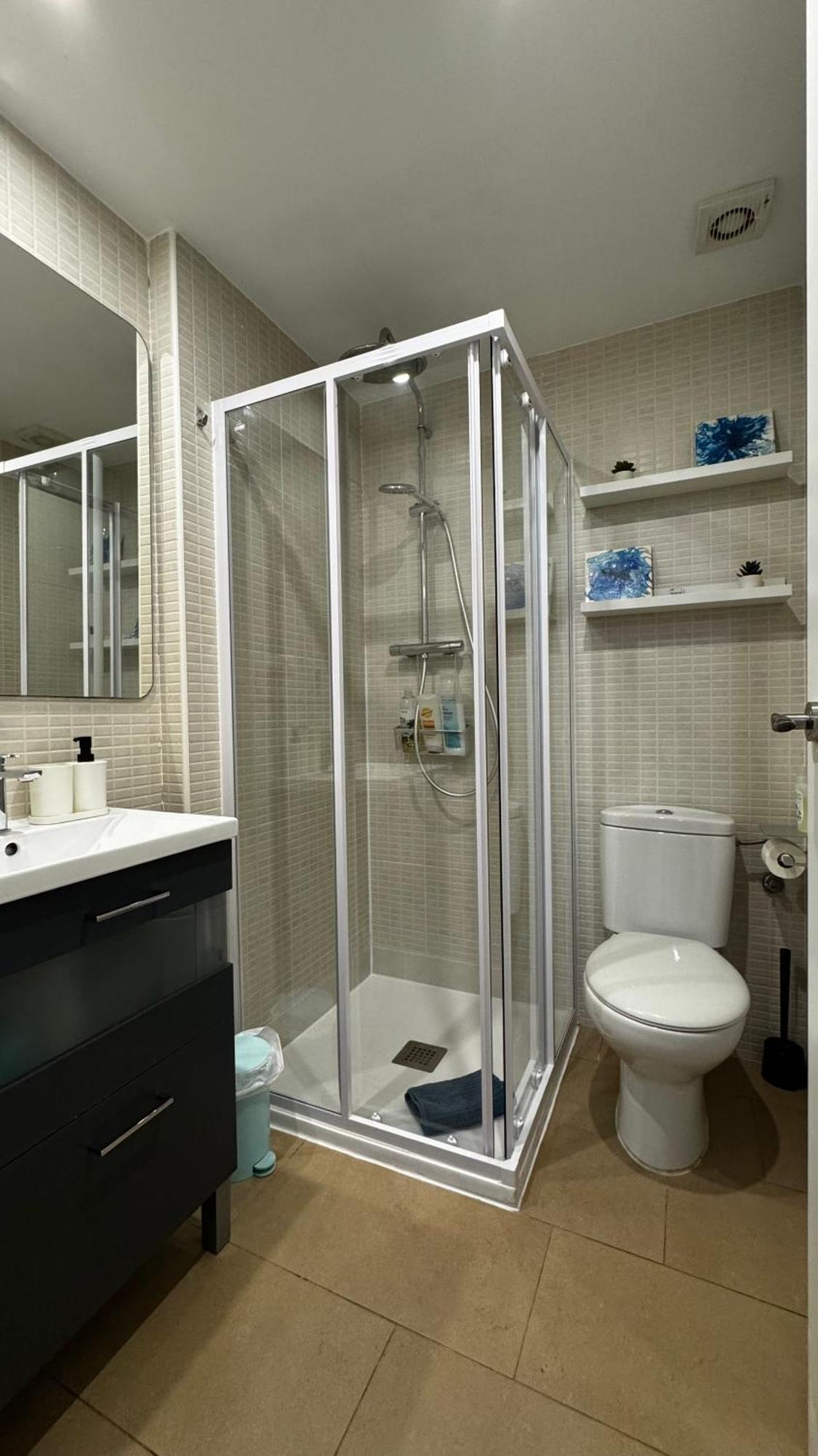 Moderno Apartamento Con Parking,Tarrassa, Barcelona Terrassa Exteriör bild